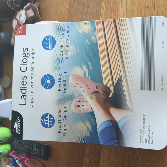 Pink Ladies Clogs - Picture 2 of 4